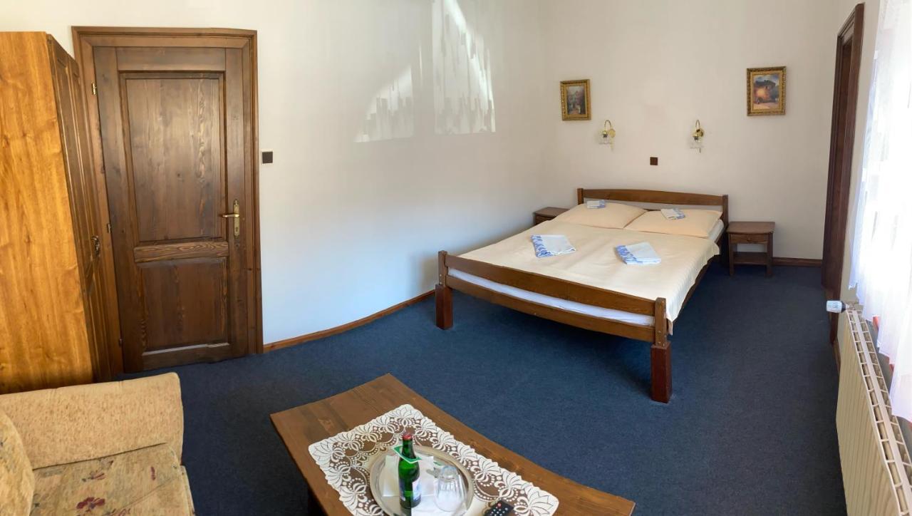Pension Falko Cesky Krumlov Exterior photo