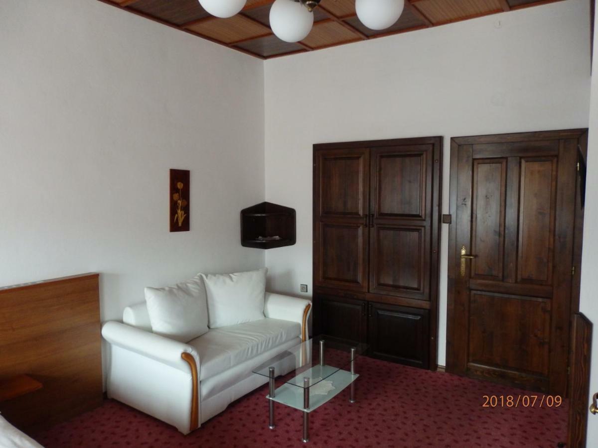 Pension Falko Cesky Krumlov Exterior photo